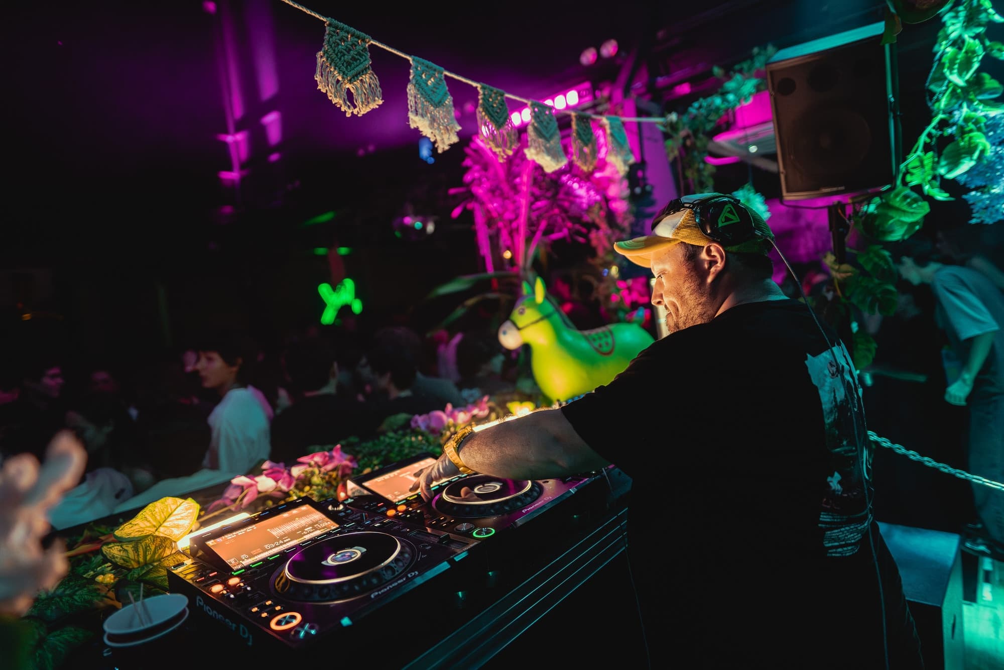 XL Nights #2 9