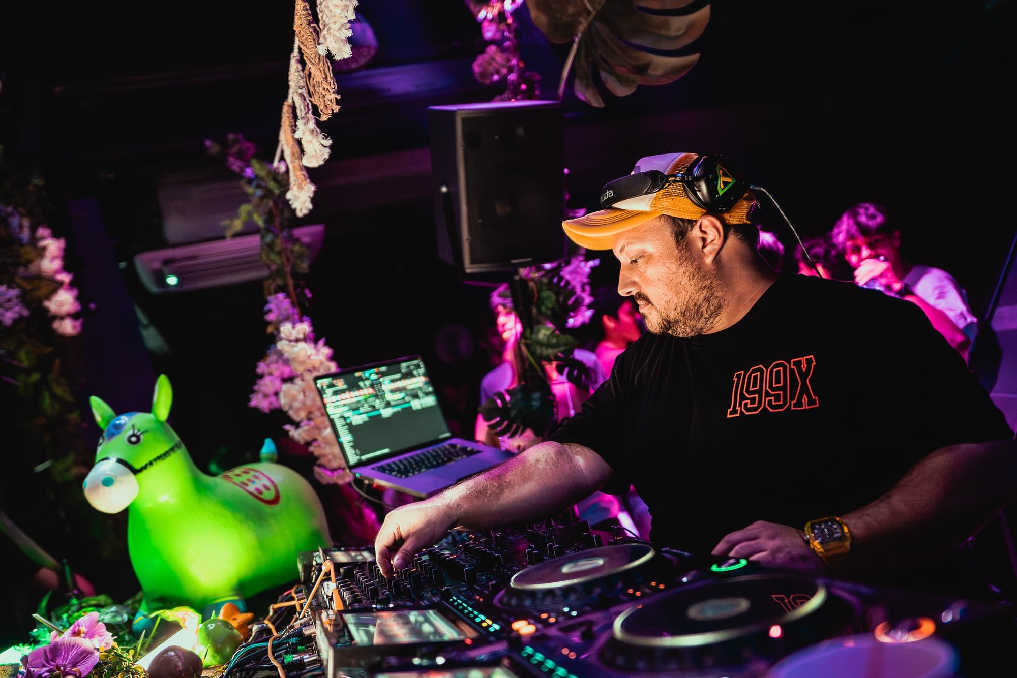 XL Nights #2 14